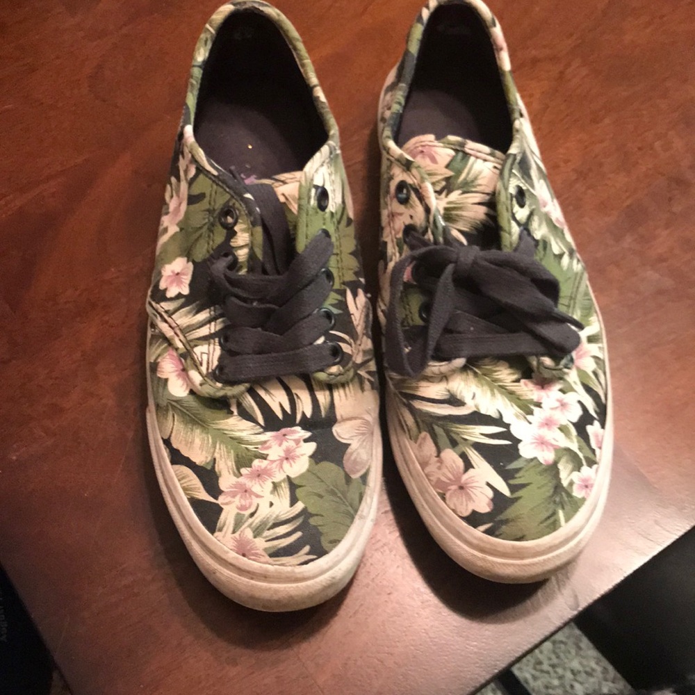 Floral vans
